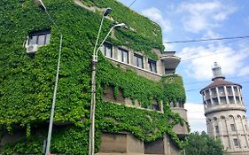 Central Green House